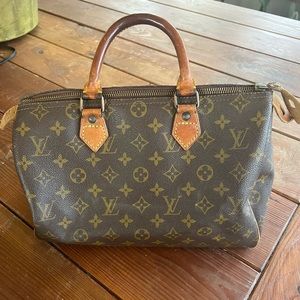 Louis Vuitton Speedy 25
